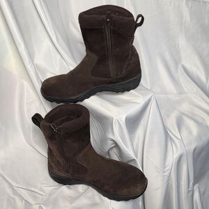L.L. Bean Dark Brown Suede Insulated Zip Winter Boots